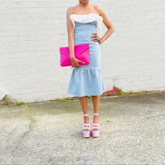 Powder Blue Dress 💙💙 - Picture 6 of 7